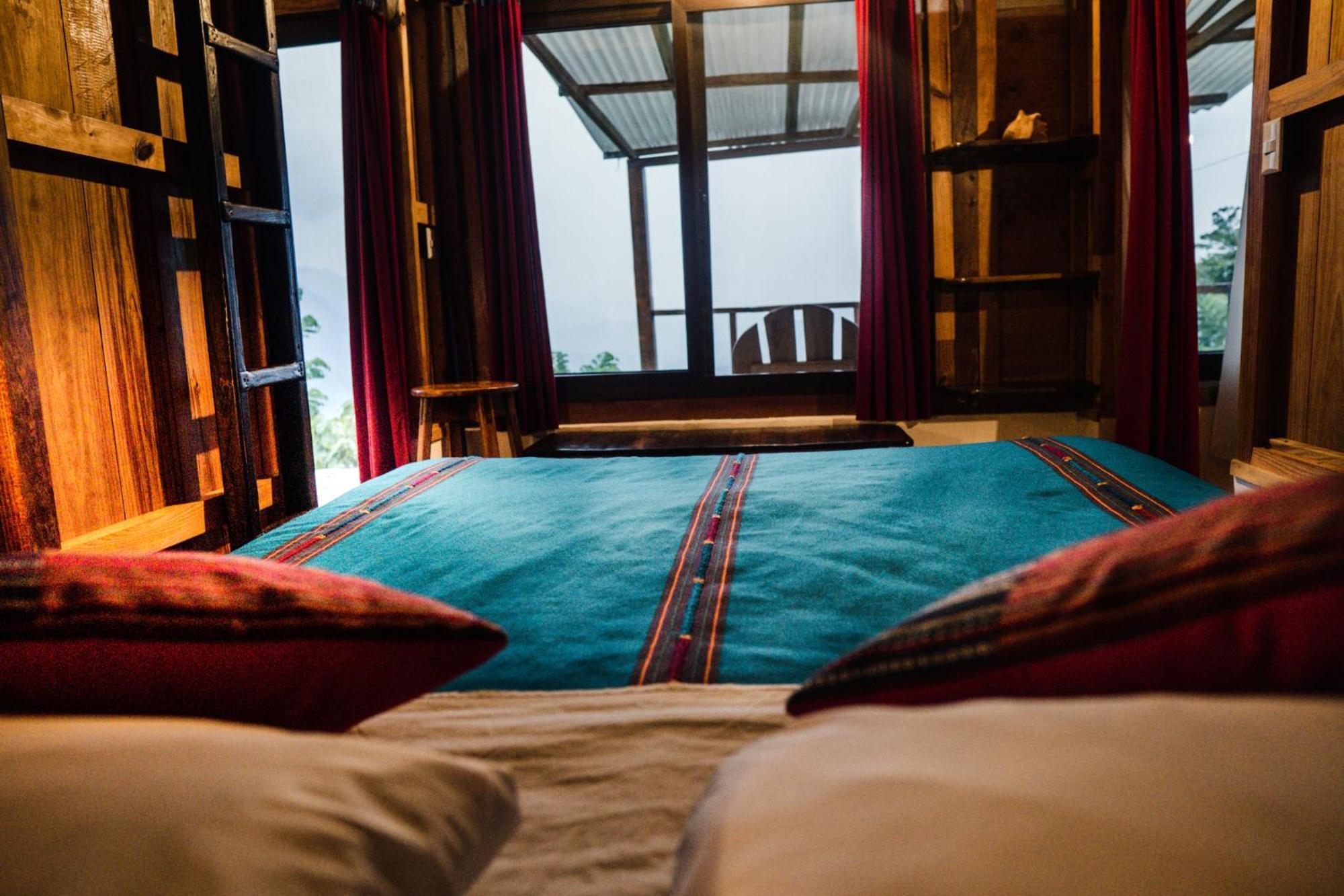 Mountain Nest Bed & Breakfast Lanquin Exterior photo